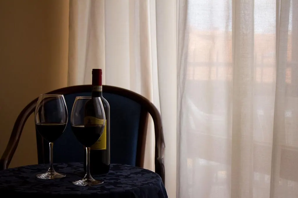 Hotel Ristorante Tre Stelle 산탈비노