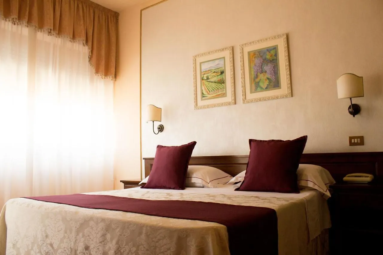 Hotel Ristorante Tre Stelle Sant'Albino